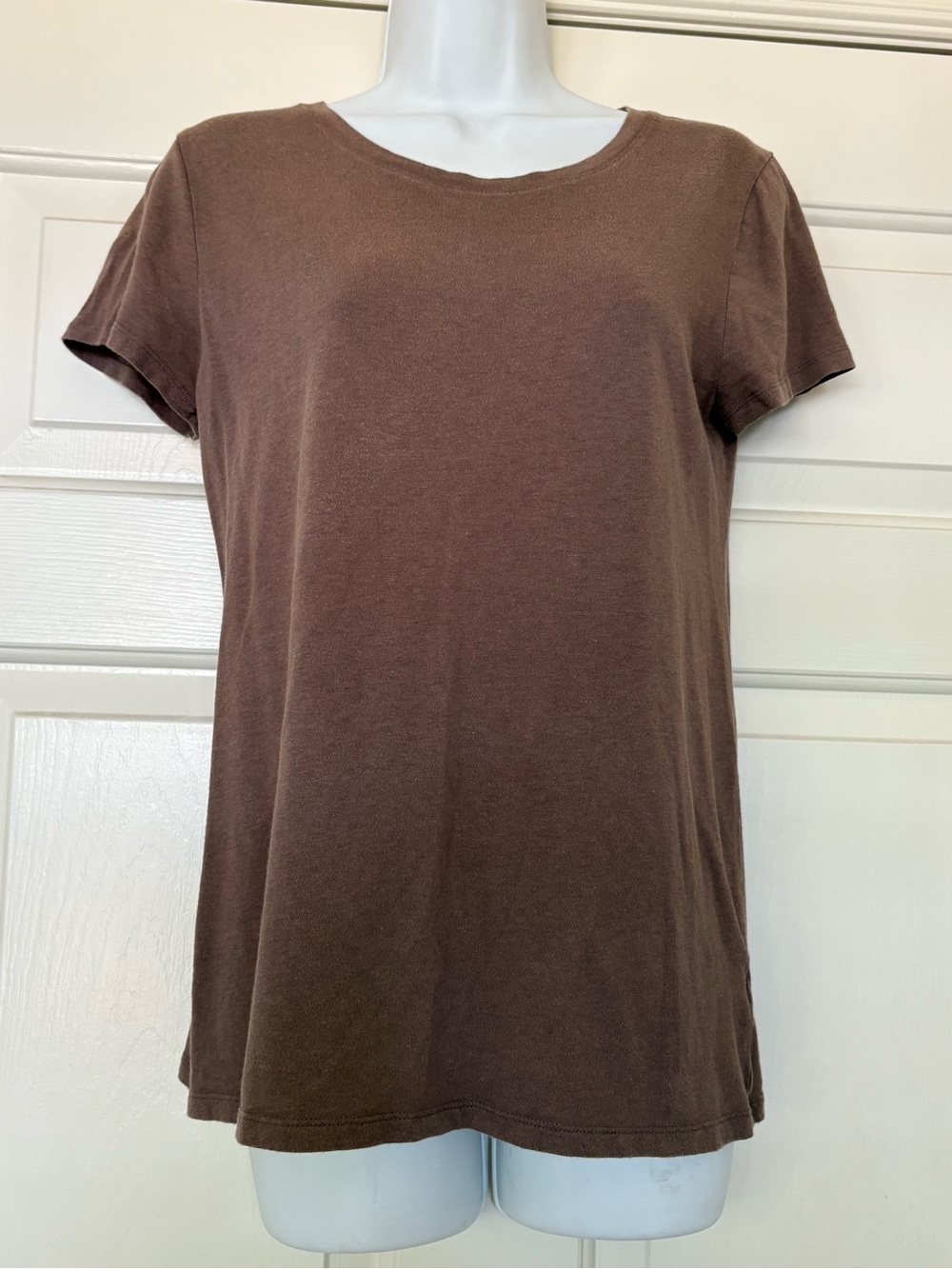 Gap Classic Women's Plum Short-Sleeve Tee, Size Medium